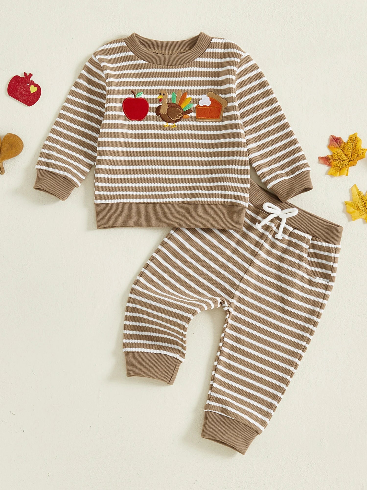 Adorable Thanksgiving Outfit