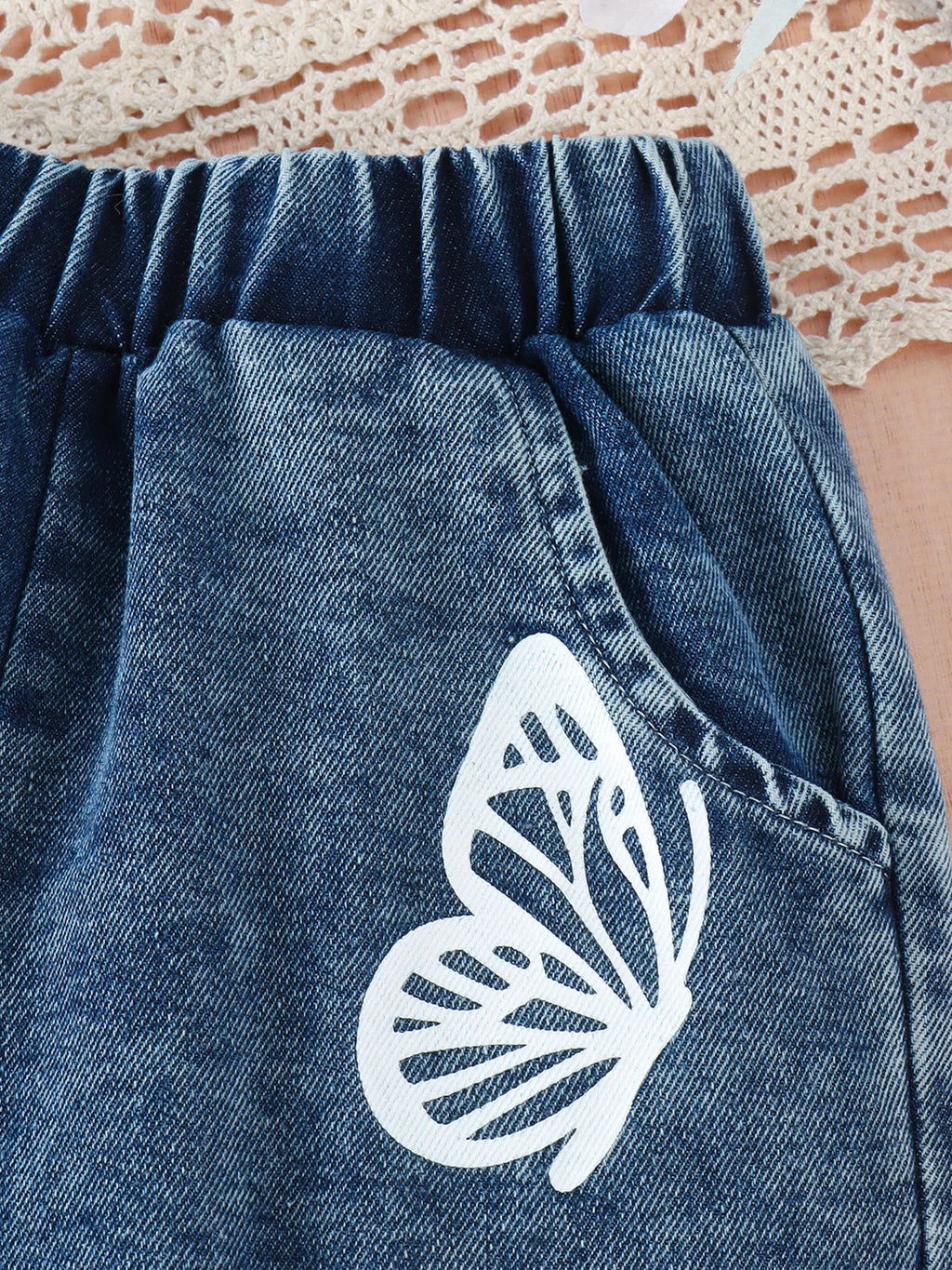 Solid Color Tank Top & Trendy Printed Jeans