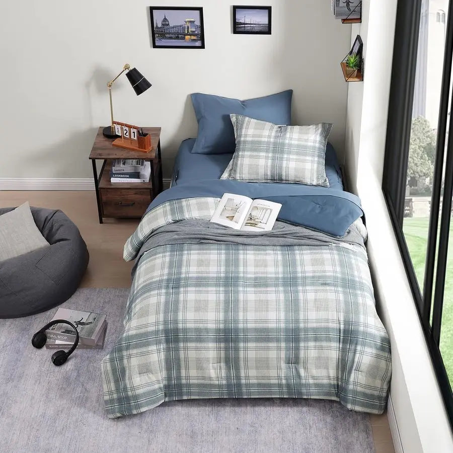 Twin XL Comforter Set
