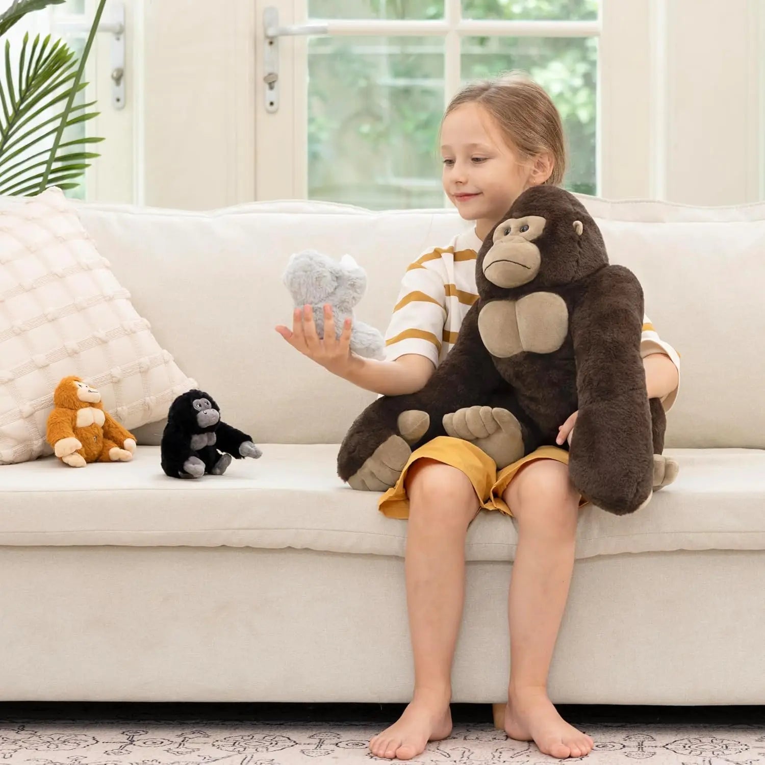 19.6" Giant Gorilla Plush with 3 Babies