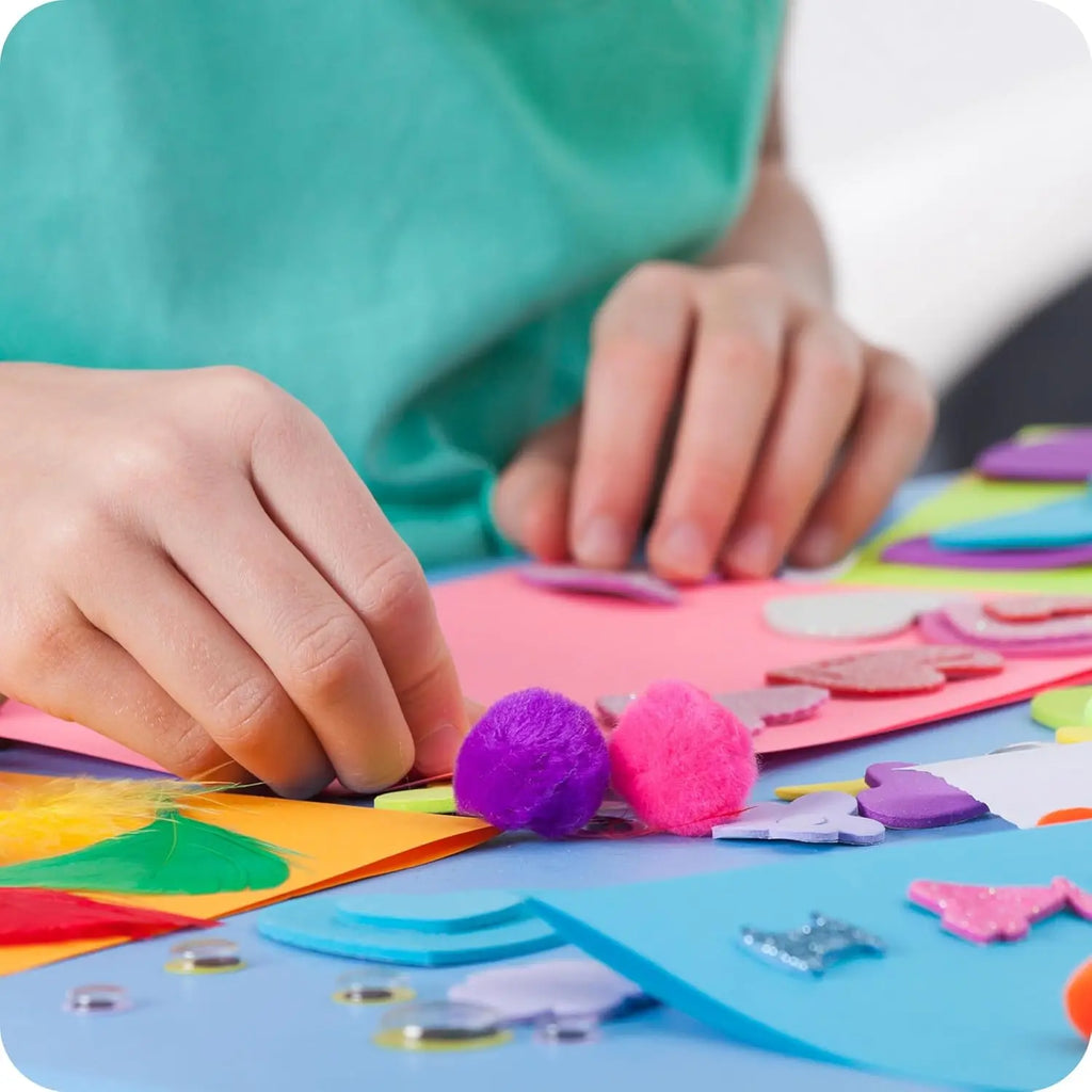 1000+ Piece Crafts Supply Kit For Kids