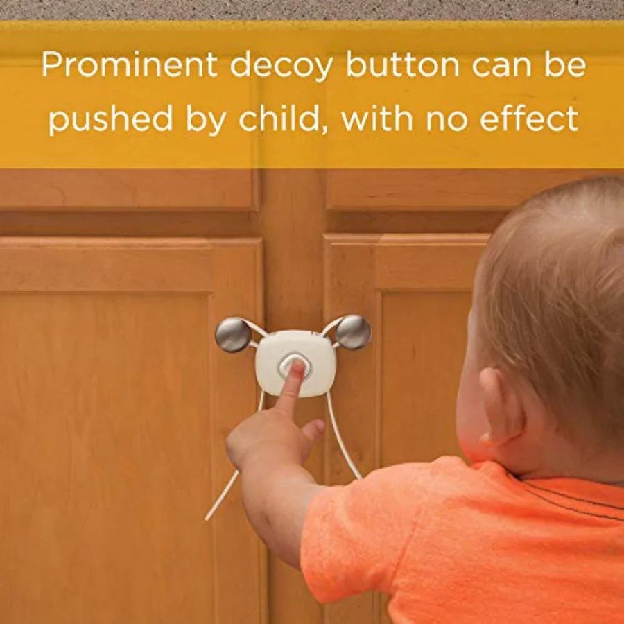 Safety 1st OutSmart™ Flex Lock